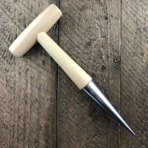 Garden tool dibber dibble